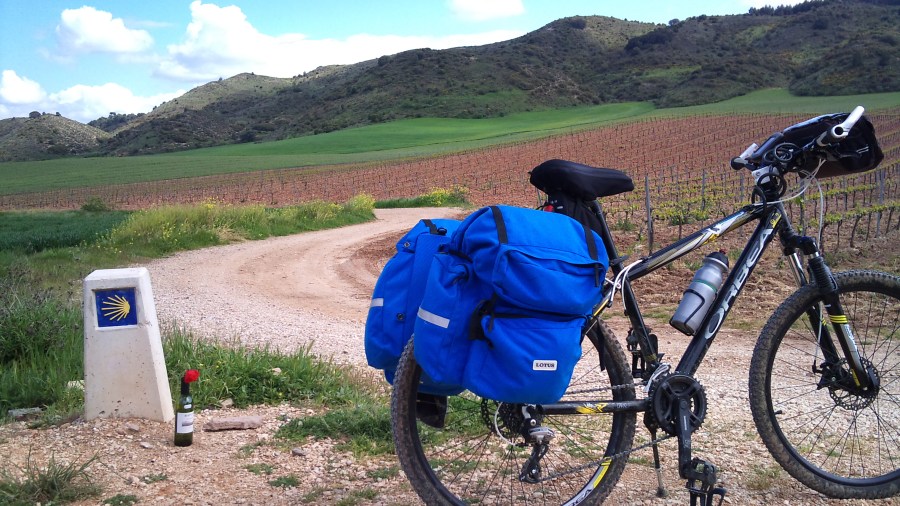 Bicicleta equipada para el camino de Santiago - Orbea Dakar Bikenbabia