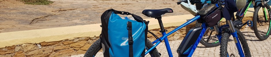 alquiler bici con alforjas en verano